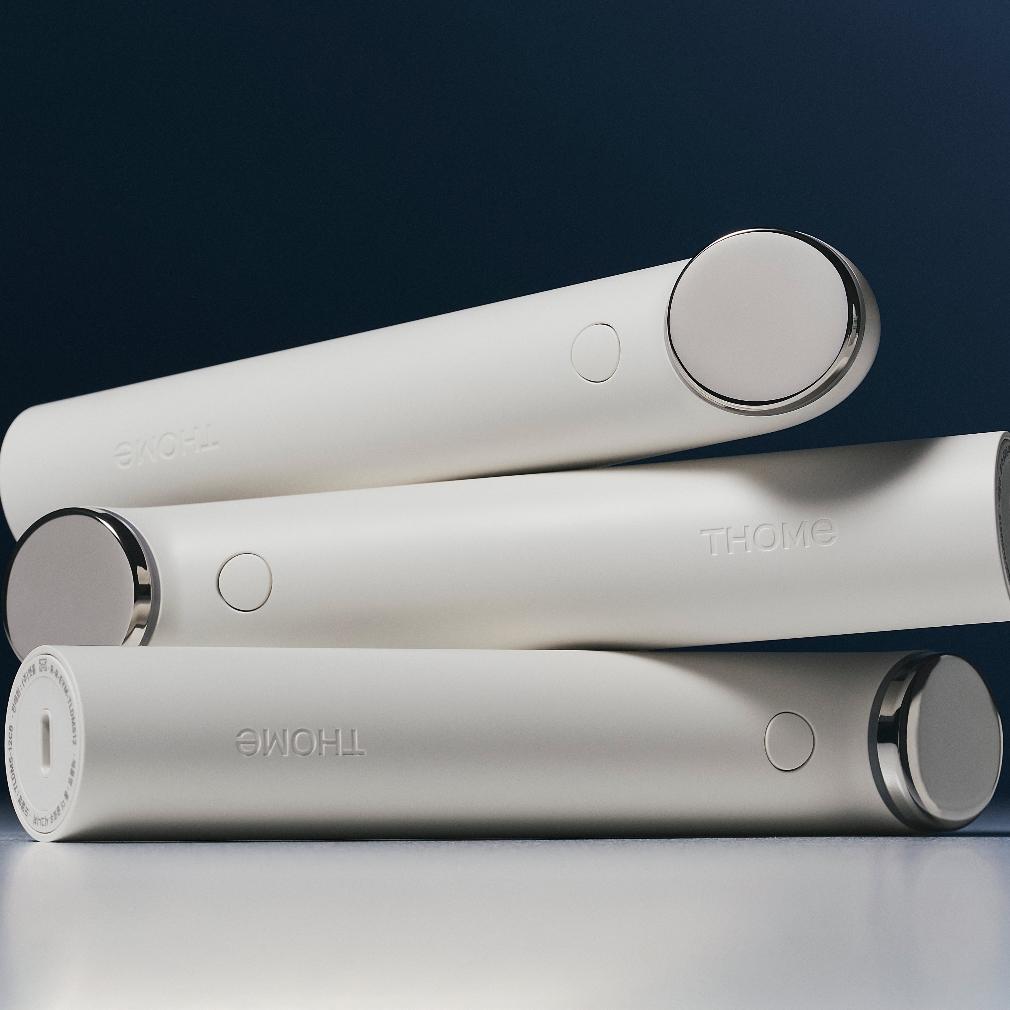 LDM美顔器 THE GLOW SIGNATURE The Glow Signature Dual-Frequency Ultrasound Skincare Device